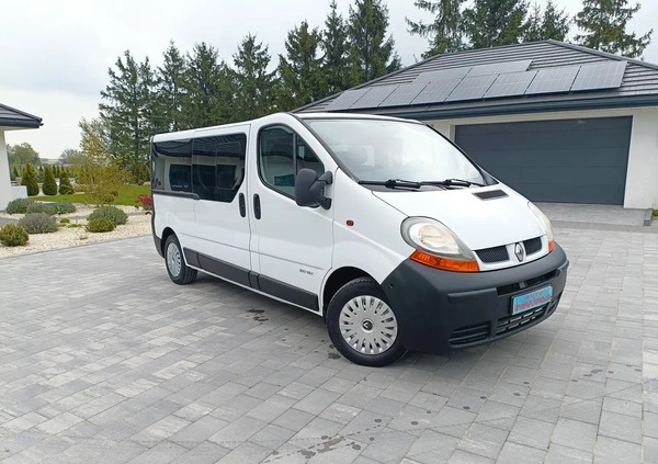 Renault Trafic cena 34900 przebieg: 287000, rok produkcji 2006 z Elbląg małe 704